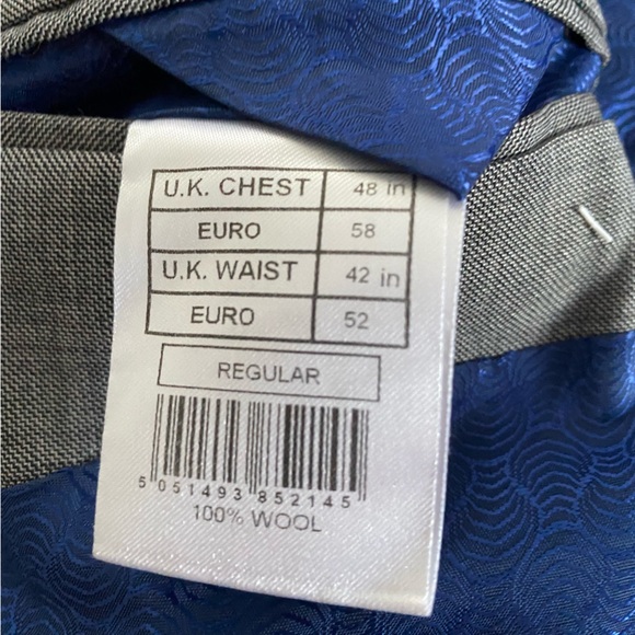 Alexandre of England Gray Blazer with Blue Lining - Picture 3 of 6